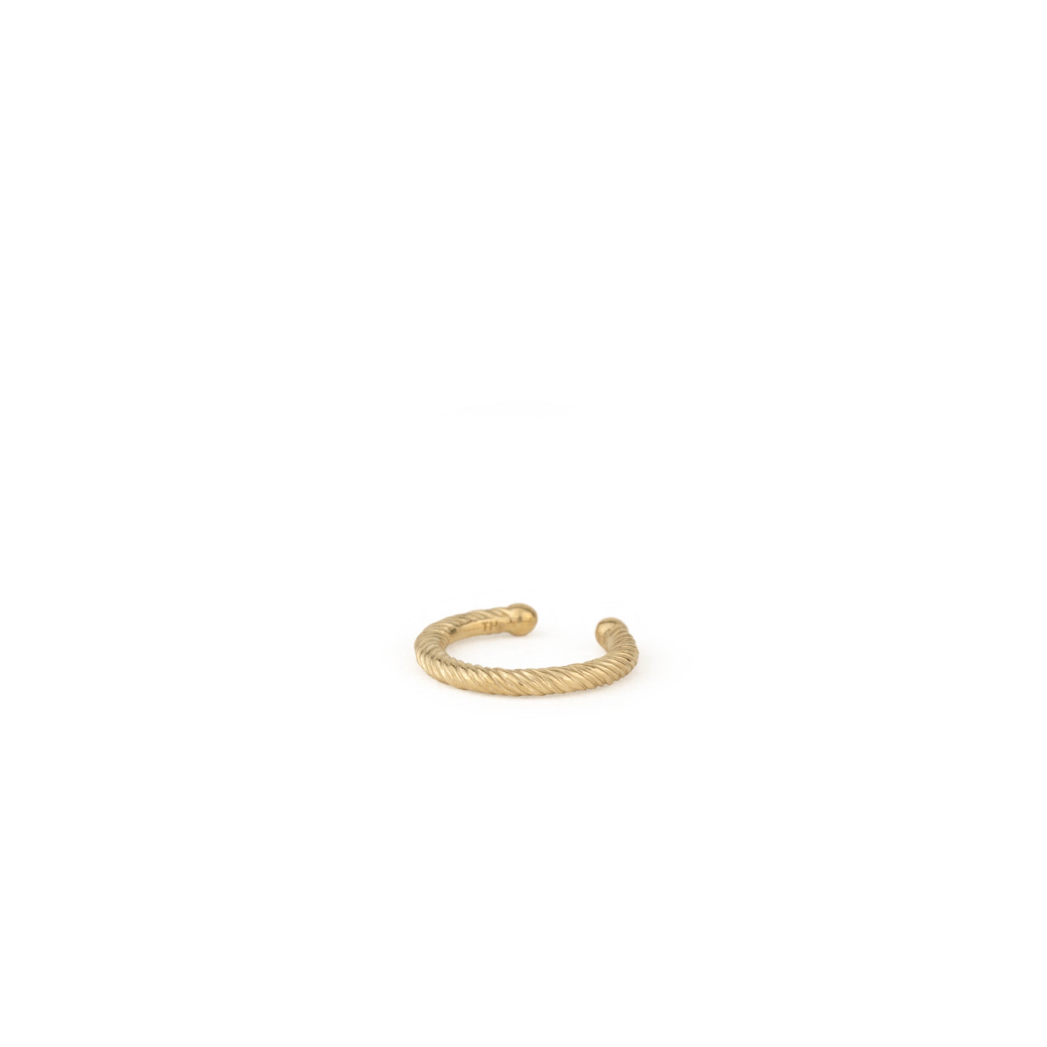 An Aiden Jae Banyan Ear Cuff on a white background.