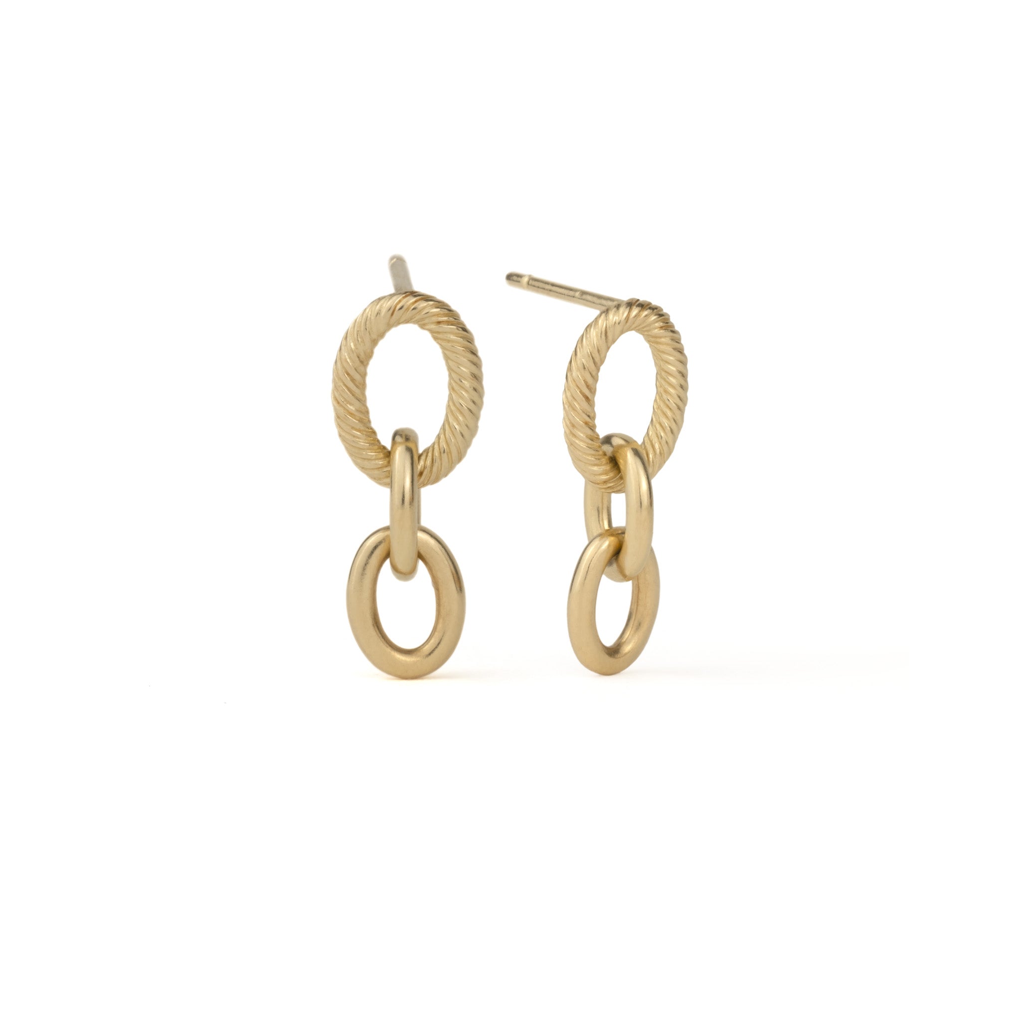 Bold solid gold dangle earrings with twisted texture and polished oval cable chain links, on white background.